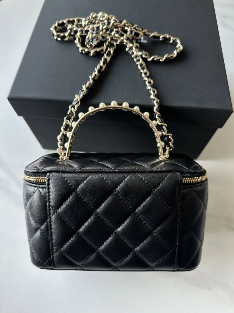 Chanel Cosmetic Bags SunProtective 53385