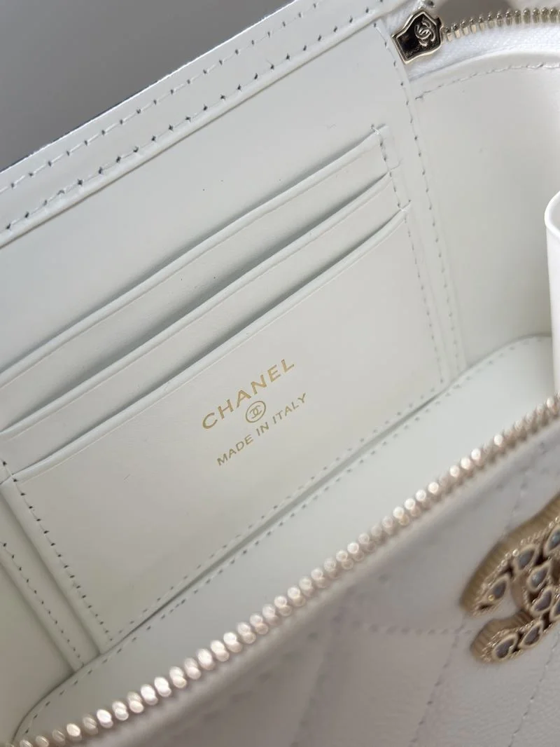 Chanel Cosmetic Bags Durable 53370
