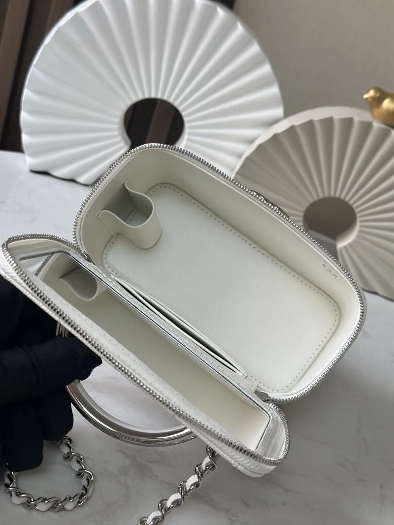 Chanel Cosmetic Bags Attractive 53373