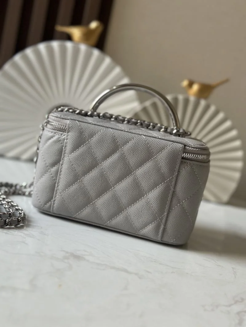 WrinkleFree Chanel Cosmetic Bags 53369