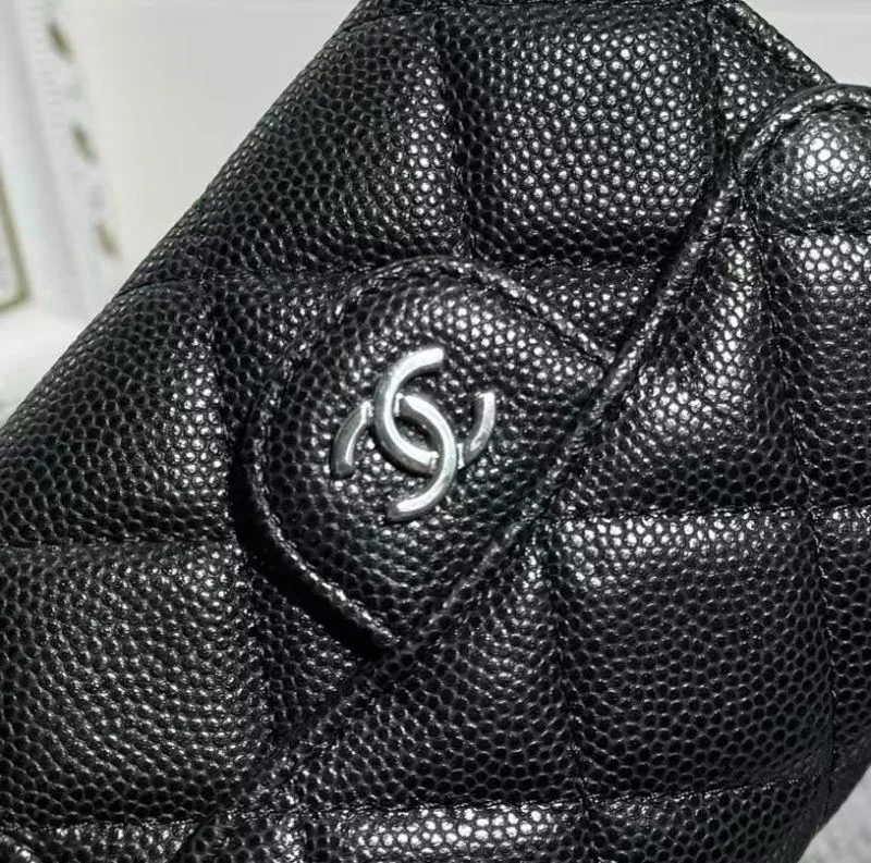 Chanel Cosmetic Bags RelaxedFit 53413