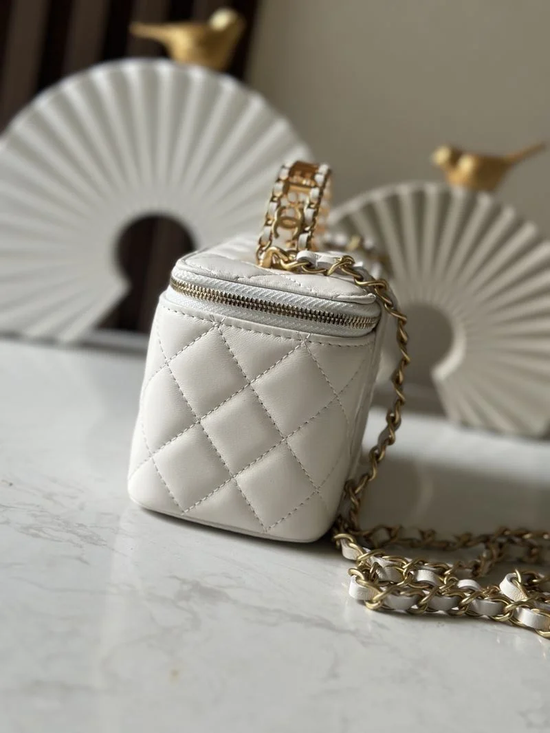 Chanel Cosmetic Bags HighPerformance 53365