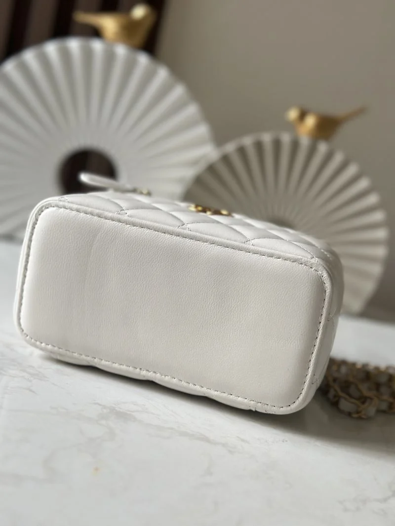 Chanel Cosmetic Bags HighPerformance 53365