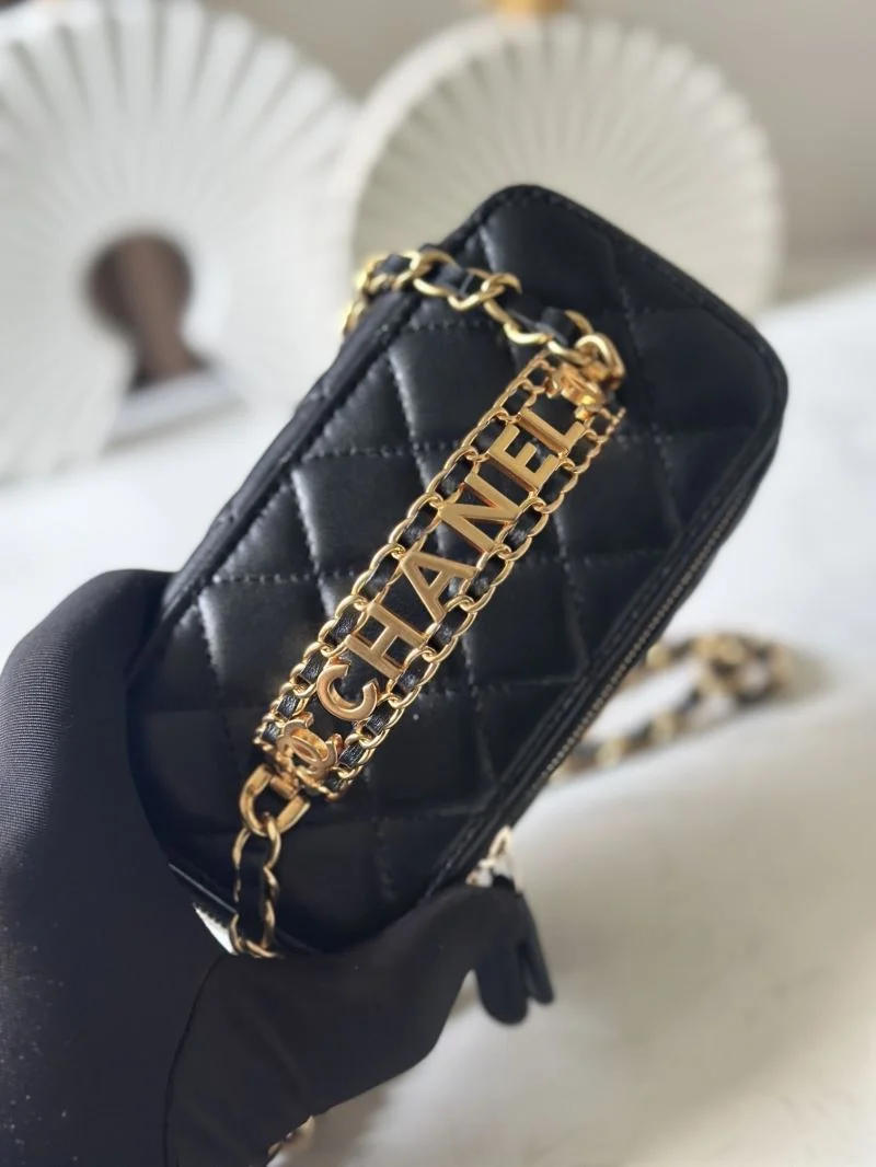 FreshLook Chanel Cosmetic Bags 53364