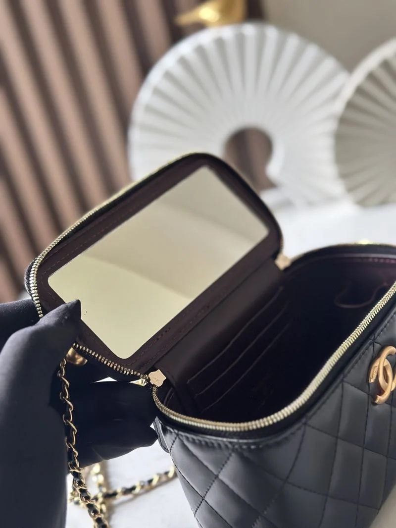 DailyWear Chanel Cosmetic Bags 53362