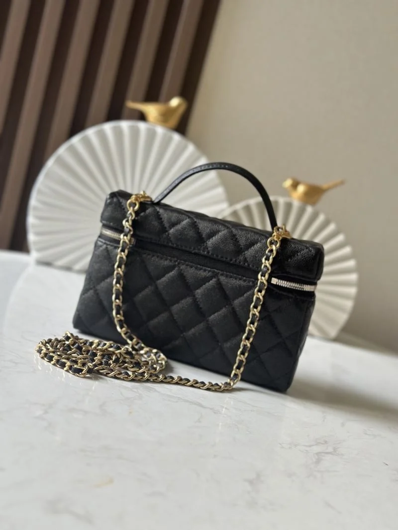 Lightweight Chanel Cosmetic Bags 53361