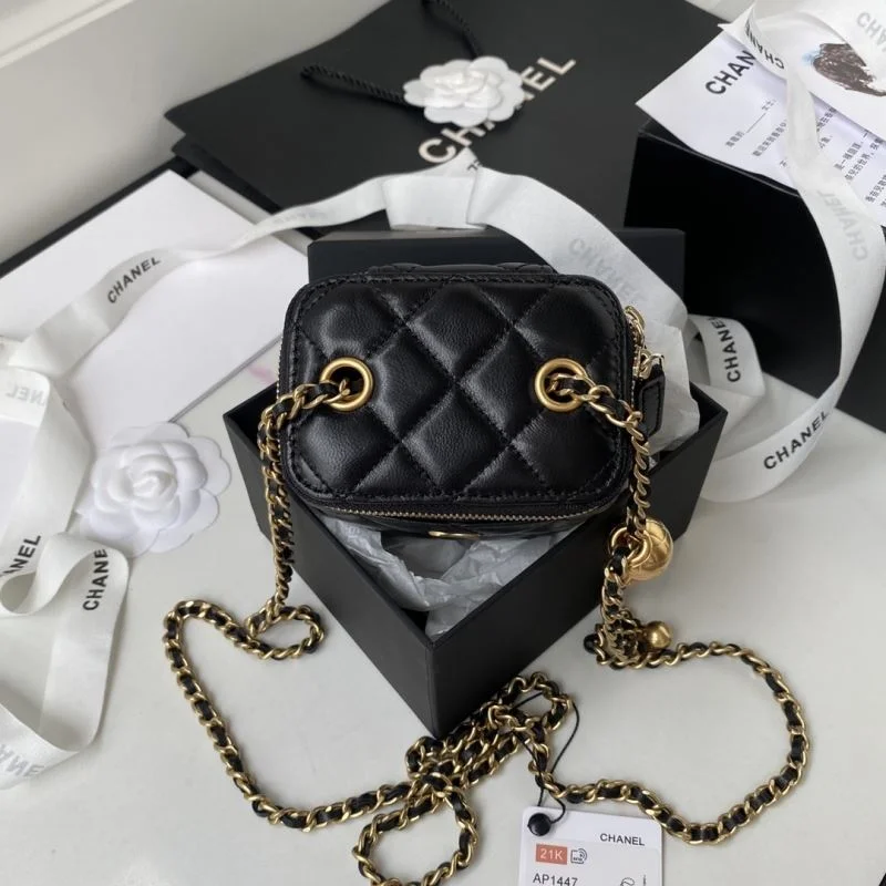 Chanel Cosmetic Bags Functional 53400