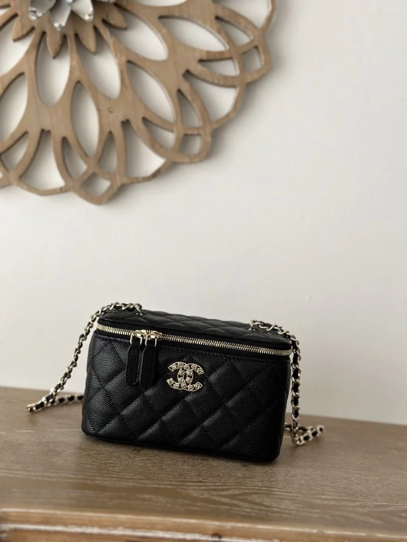 Chanel Cosmetic Bags OdorResistant 53360