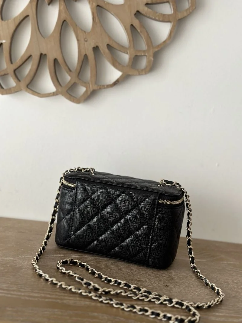 Chanel Cosmetic Bags OdorResistant 53360