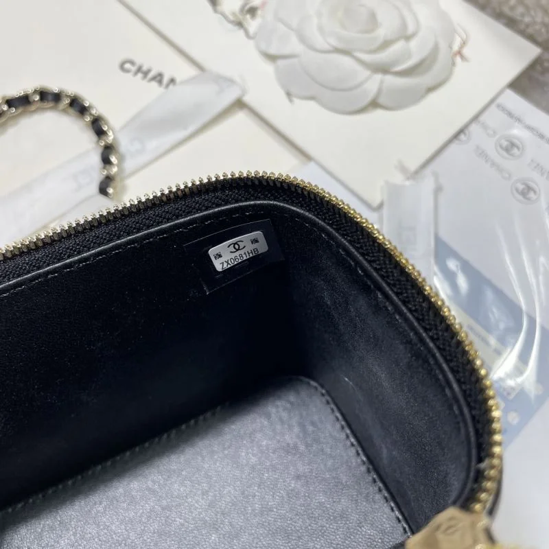 Chanel Cosmetic Bags FlexibleFit 53355