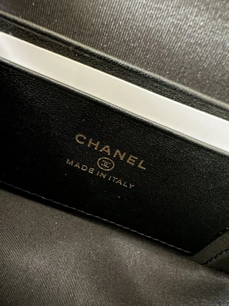 Chanel Cosmetic Bags Modern 53353