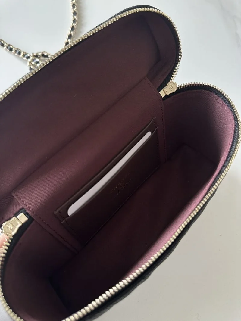 Chanel Cosmetic Bags Timeless 53357