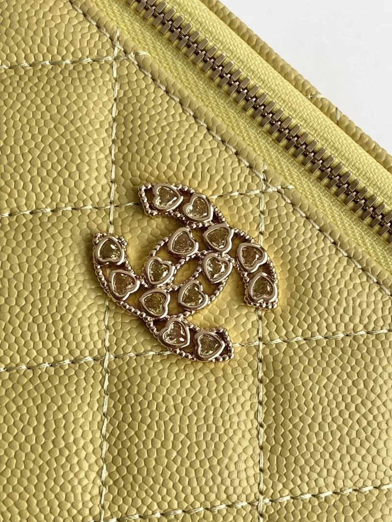 Chanel Cosmetic Bags SunProtective 53349