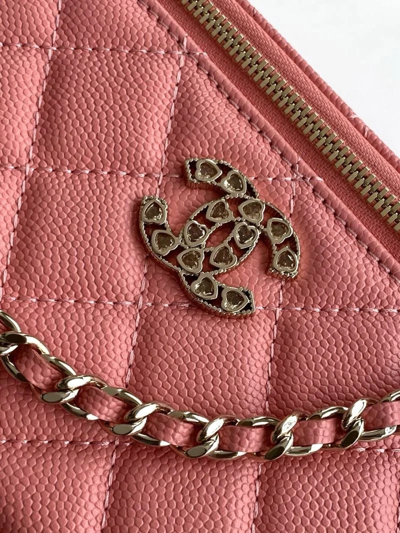 Cozy Chanel Cosmetic Bags 53341