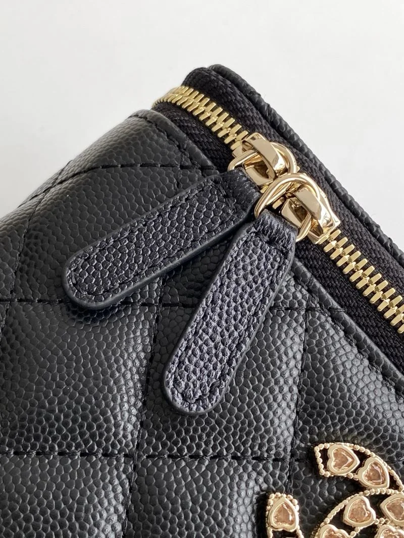 Chanel Cosmetic Bags SportInspired 53390
