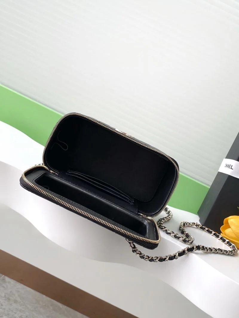 Chanel Cosmetic Bags SportInspired 53390