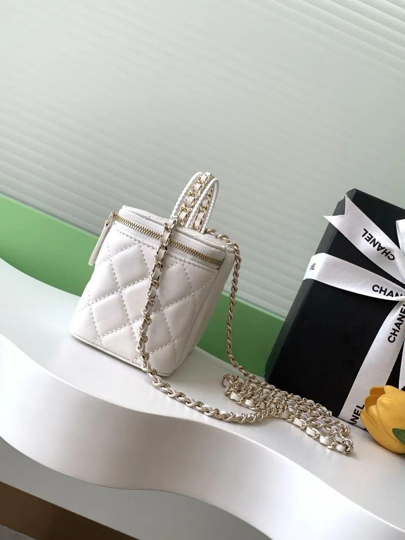 Chanel Cosmetic Bags Tailored 53334