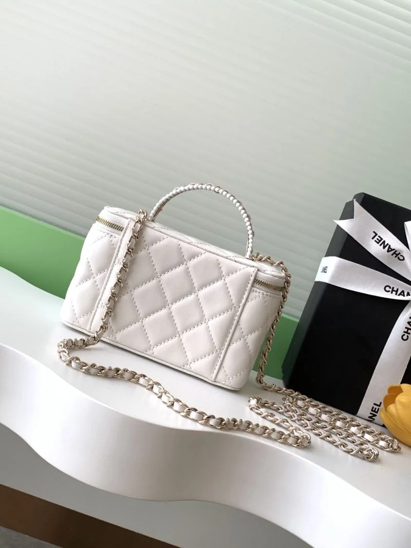 Chanel Cosmetic Bags Tailored 53334