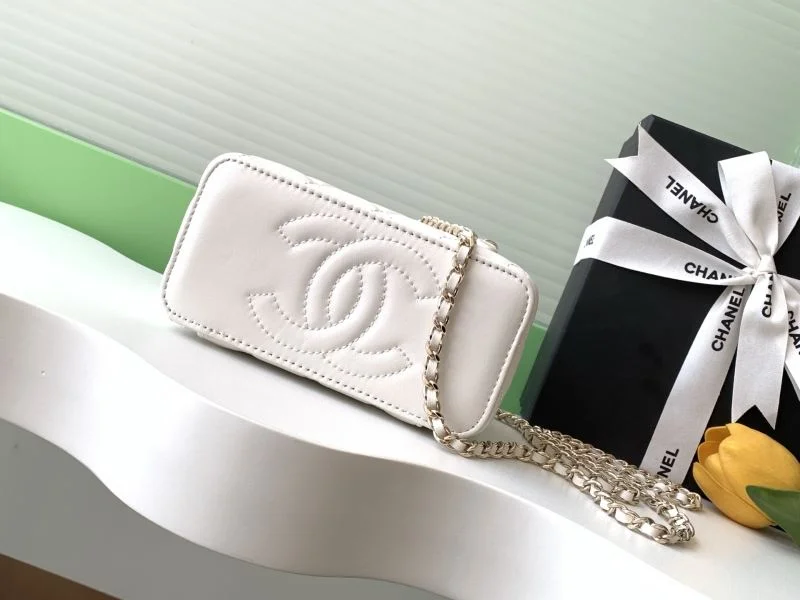 Chanel Cosmetic Bags Tailored 53334