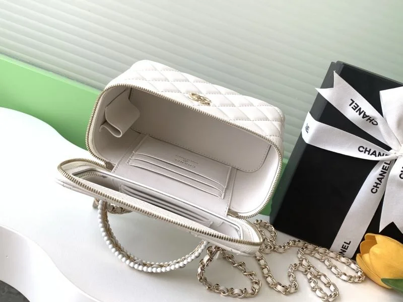 Chanel Cosmetic Bags Tailored 53334