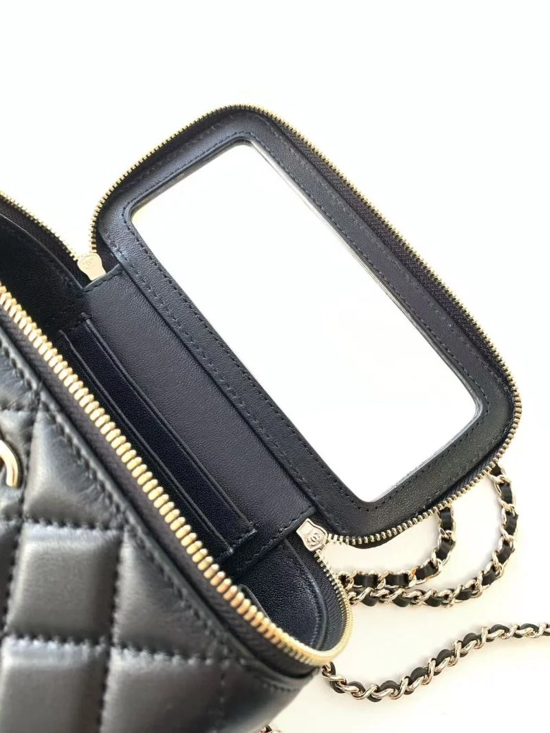 Soft Chanel Cosmetic Bags 53336