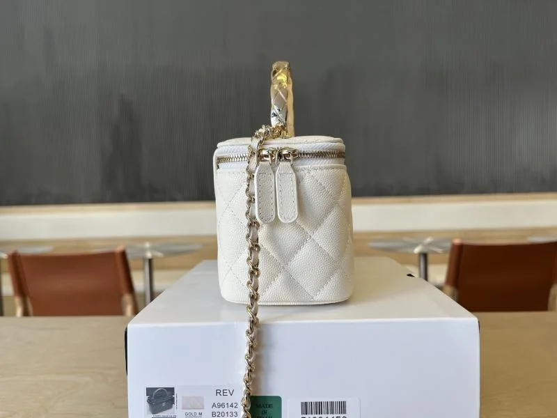 Chanel Cosmetic Bags SoftTouch 53332