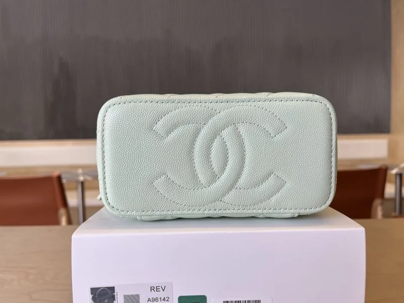 Soft Chanel Cosmetic Bags 53415