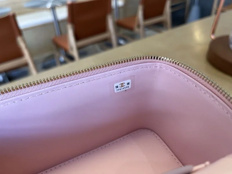 Chanel Cosmetic Bags FashionForward 53331