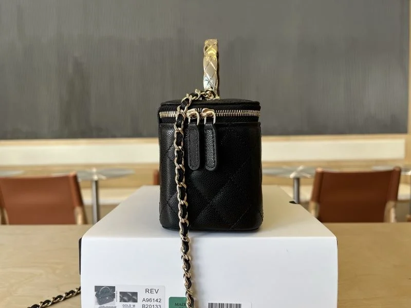 Chanel Cosmetic Bags Sleek 53330