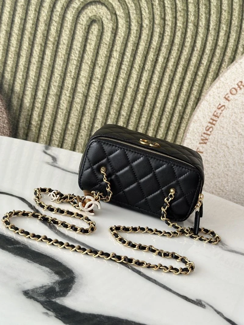 Chanel Cosmetic Bags HighQuality 53329