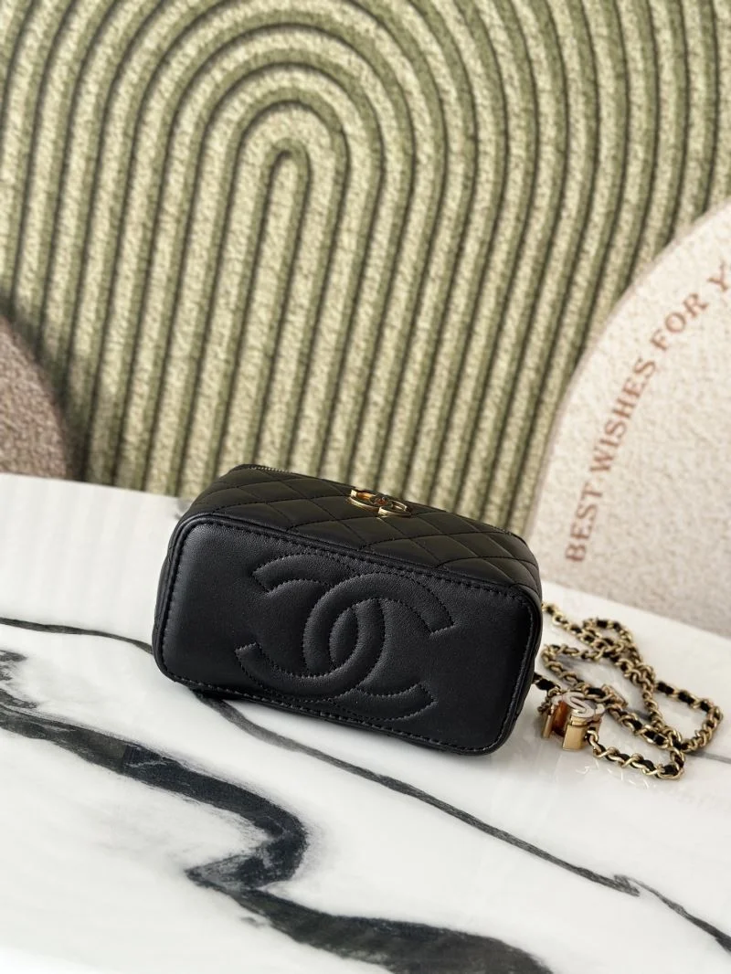 Chanel Cosmetic Bags HighQuality 53329