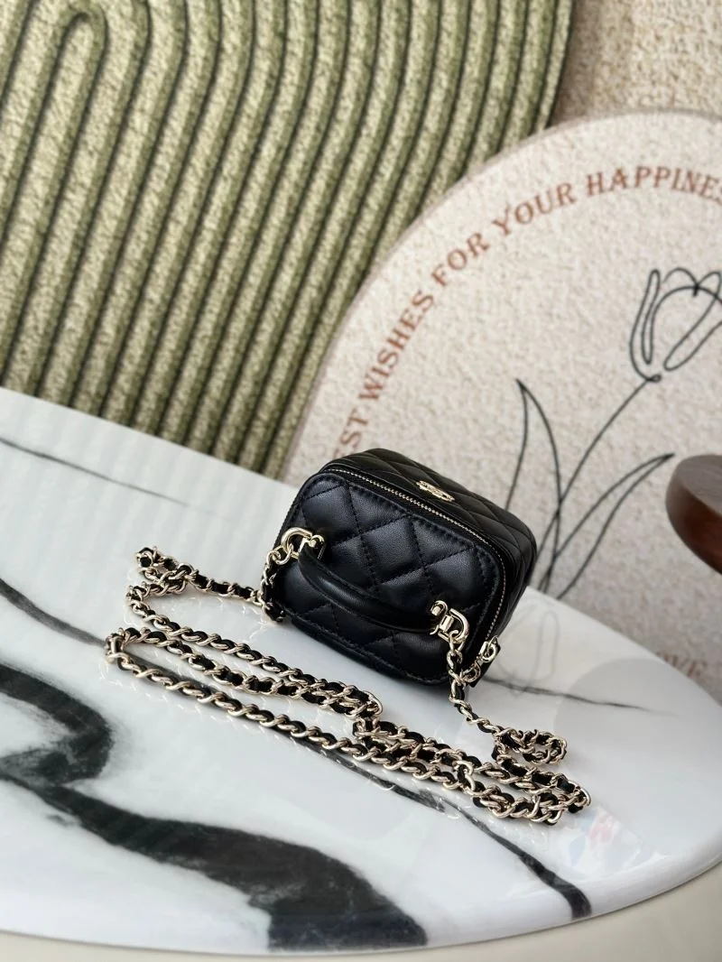 Chanel Cosmetic Bags Durable 53318