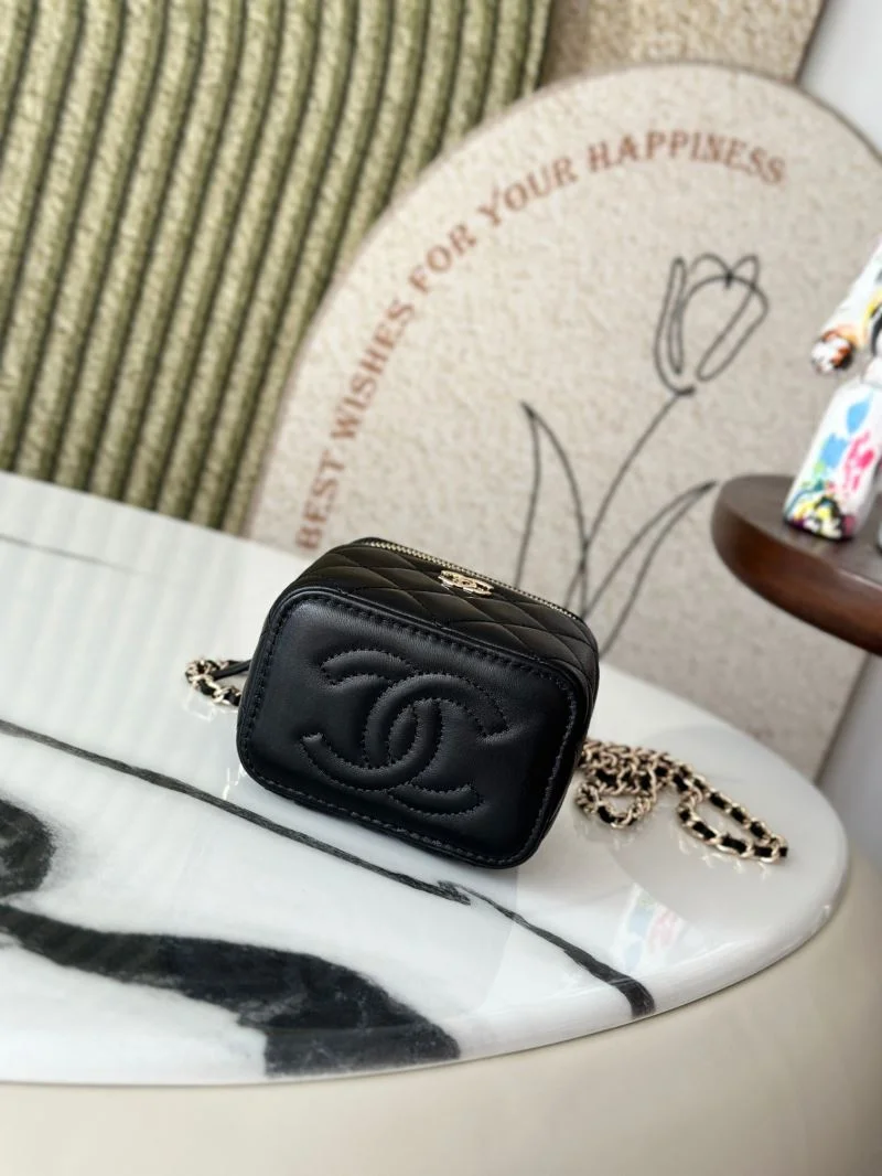 Chanel Cosmetic Bags Durable 53318