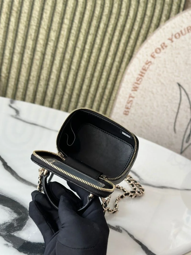 Chanel Cosmetic Bags Durable 53318