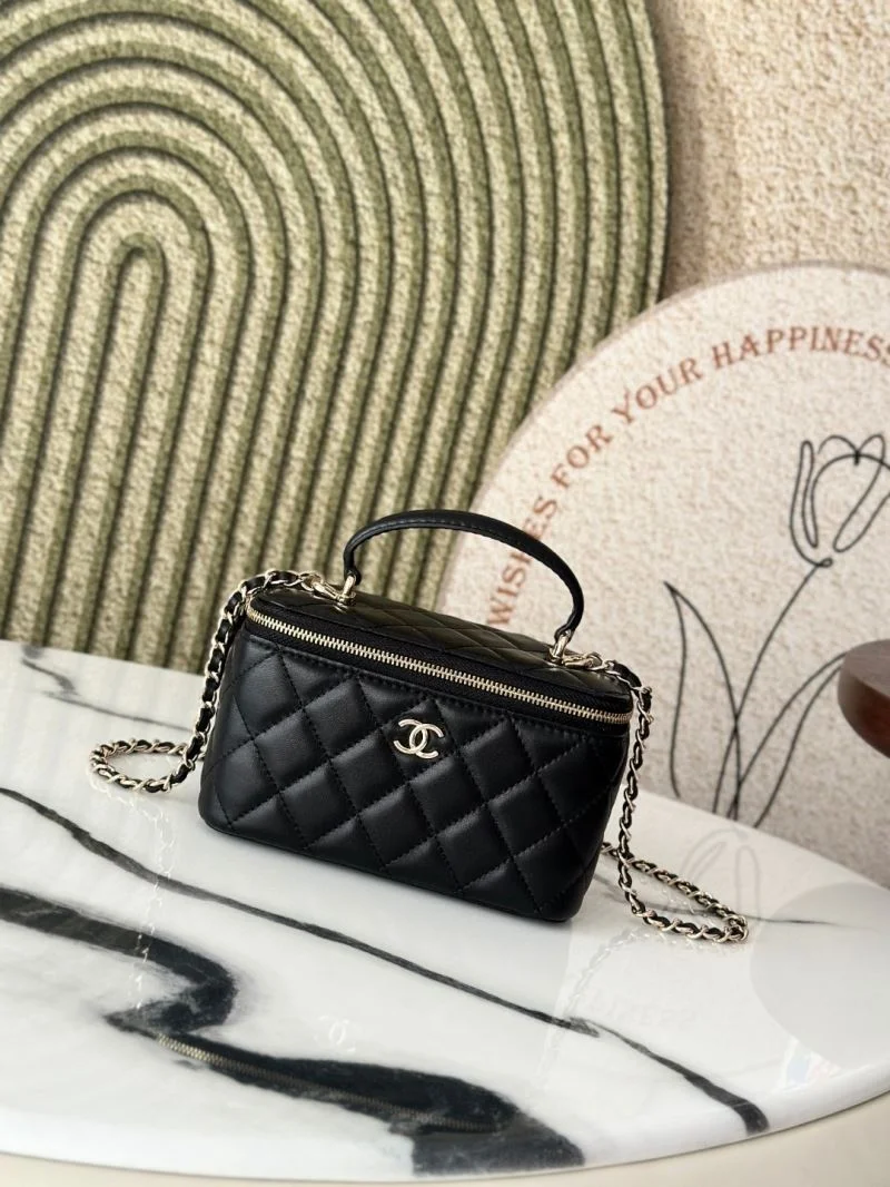 Chanel Cosmetic Bags Durable 53318