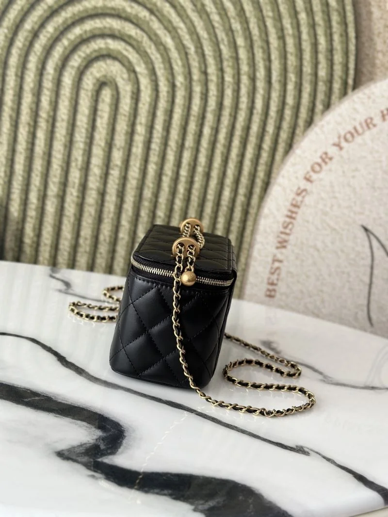 Durable Chanel Cosmetic Bags 53312