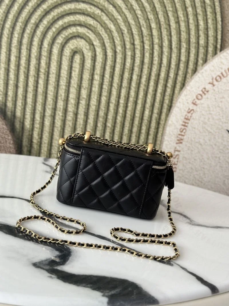 Durable Chanel Cosmetic Bags 53312