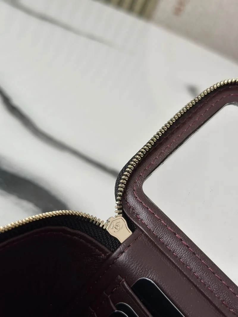 Durable Chanel Cosmetic Bags 53312