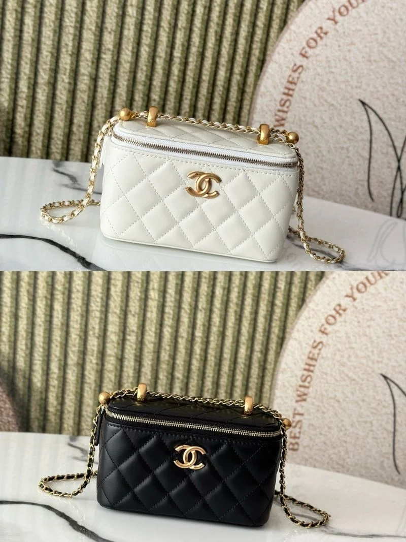 Durable Chanel Cosmetic Bags 53312