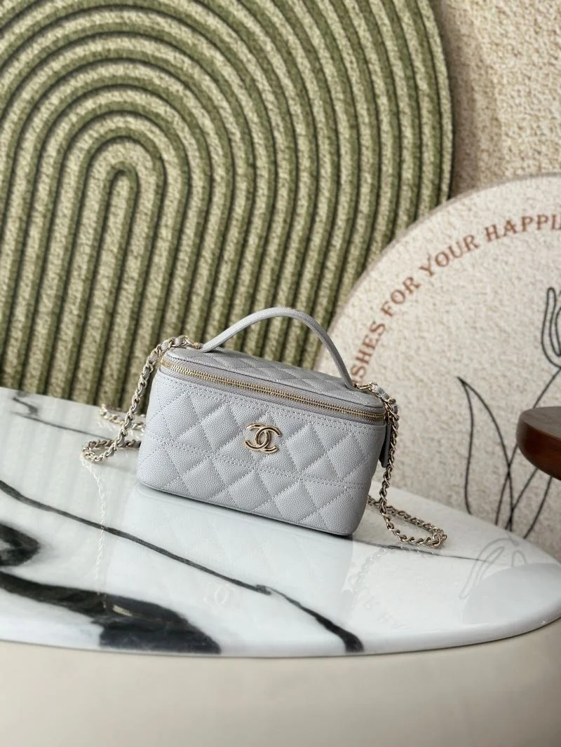 Chanel Cosmetic Bags OnTrend 53394