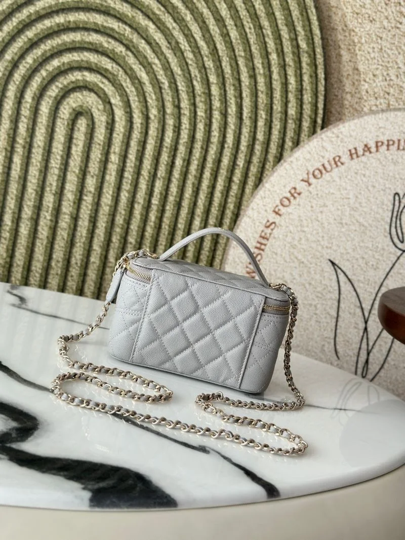 Chanel Cosmetic Bags OnTrend 53394