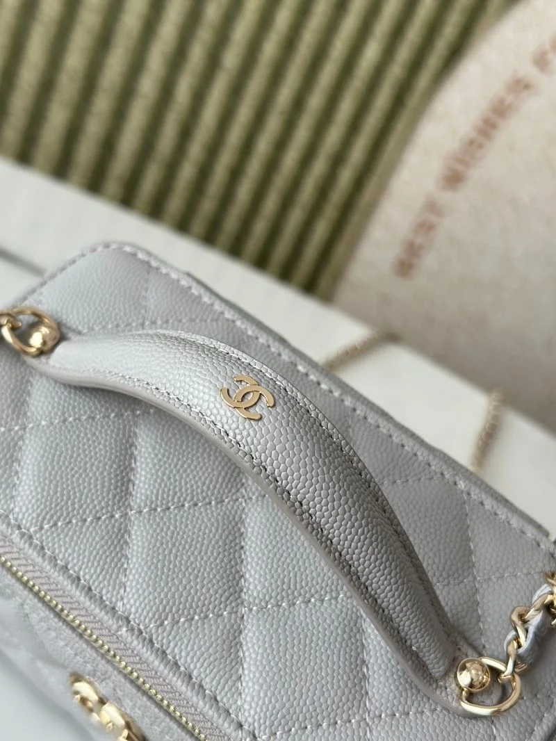 Chanel Cosmetic Bags OnTrend 53394