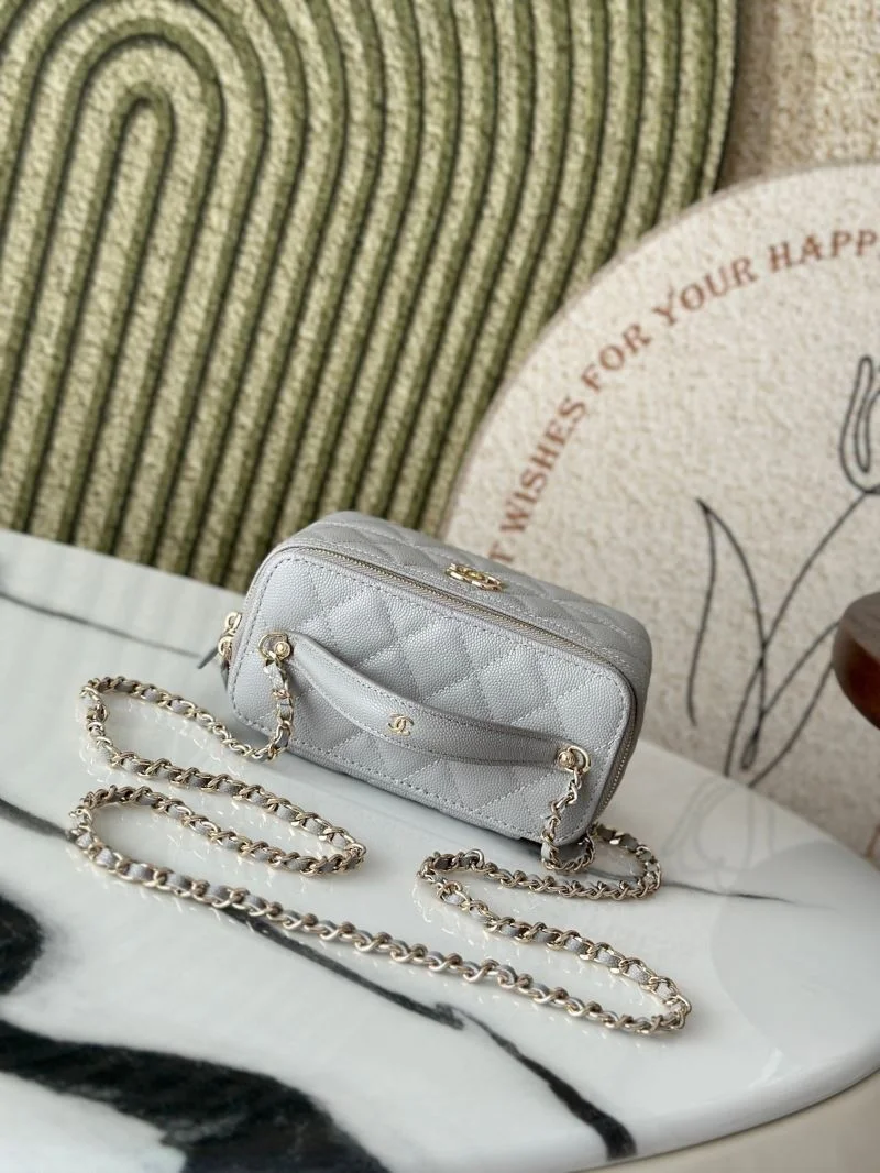 Chanel Cosmetic Bags OnTrend 53394