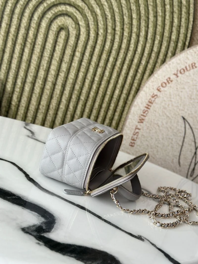 Chanel Cosmetic Bags OnTrend 53394