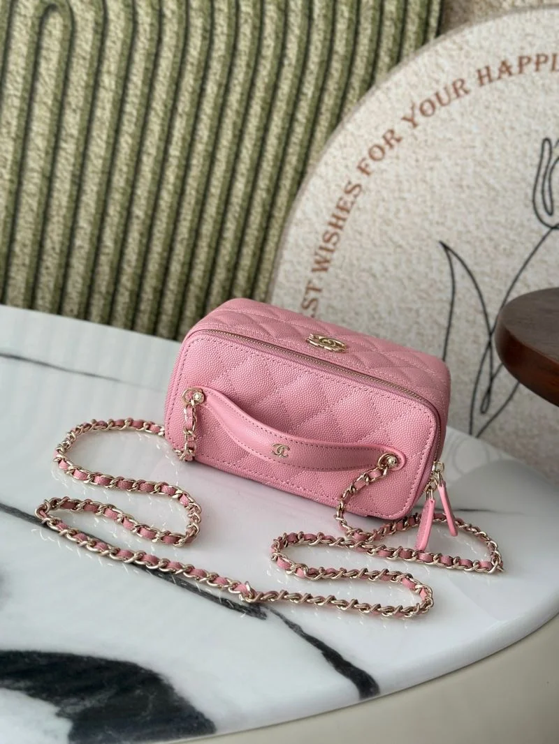 Tailored Chanel Cosmetic Bags 53315