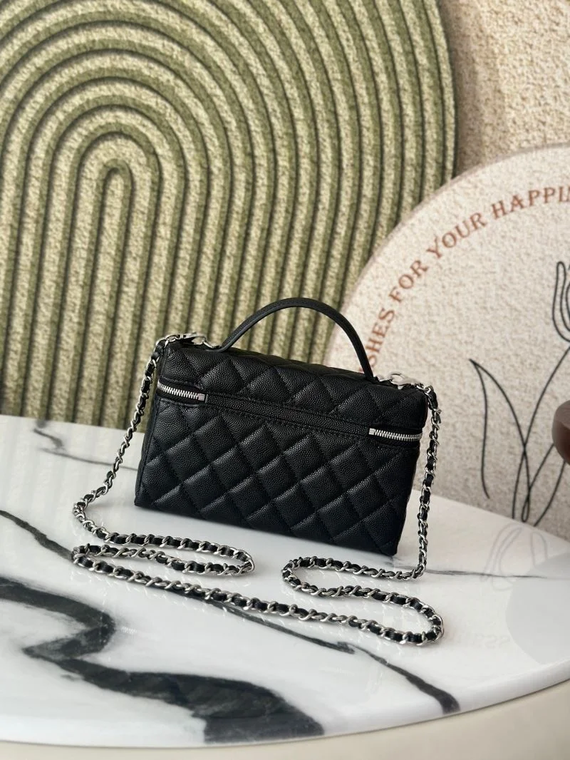 Chanel Cosmetic Bags Bold 53304