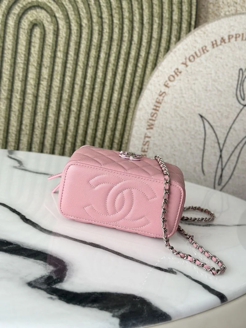 Packable Chanel Cosmetic Bags 53307