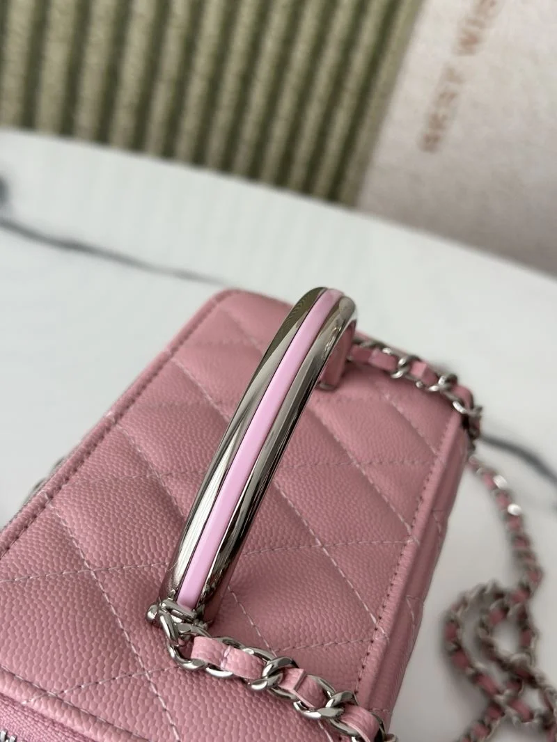 Packable Chanel Cosmetic Bags 53307
