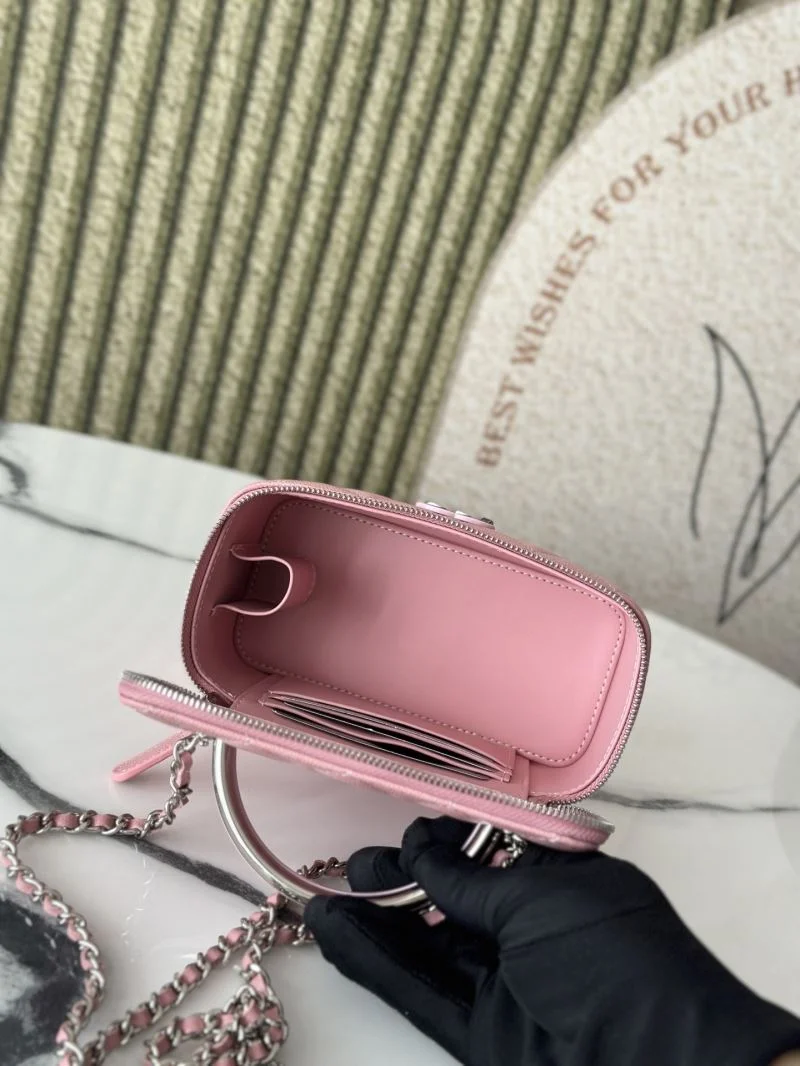 Packable Chanel Cosmetic Bags 53307