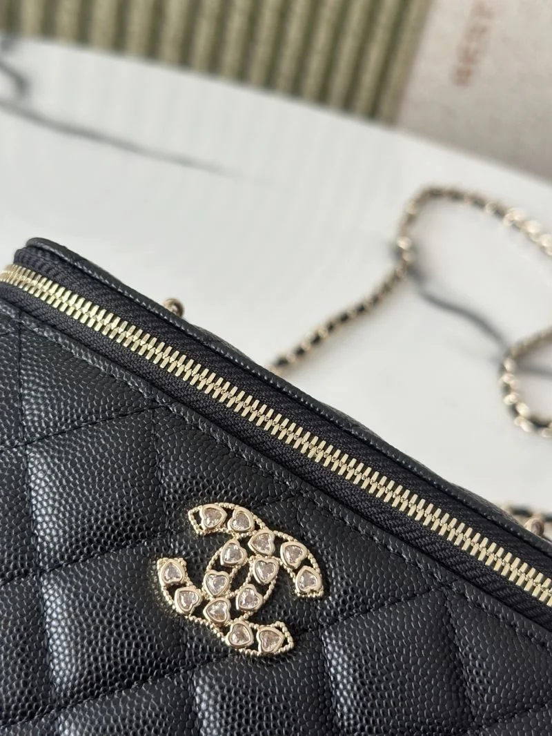 Chanel Cosmetic Bags SunProtective 53296